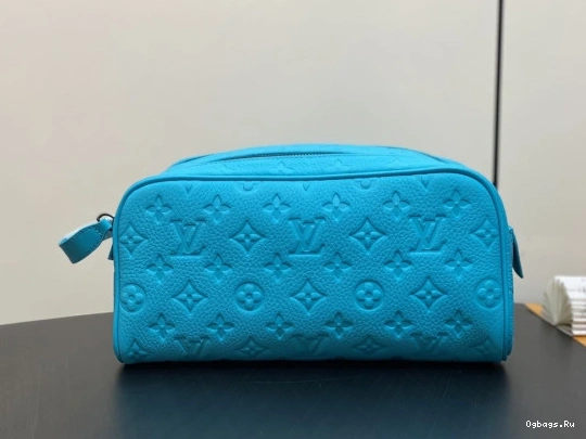 VUITTON LOUIS KIT POUCH-28*15*16.5cm TOILET DOPP 0509